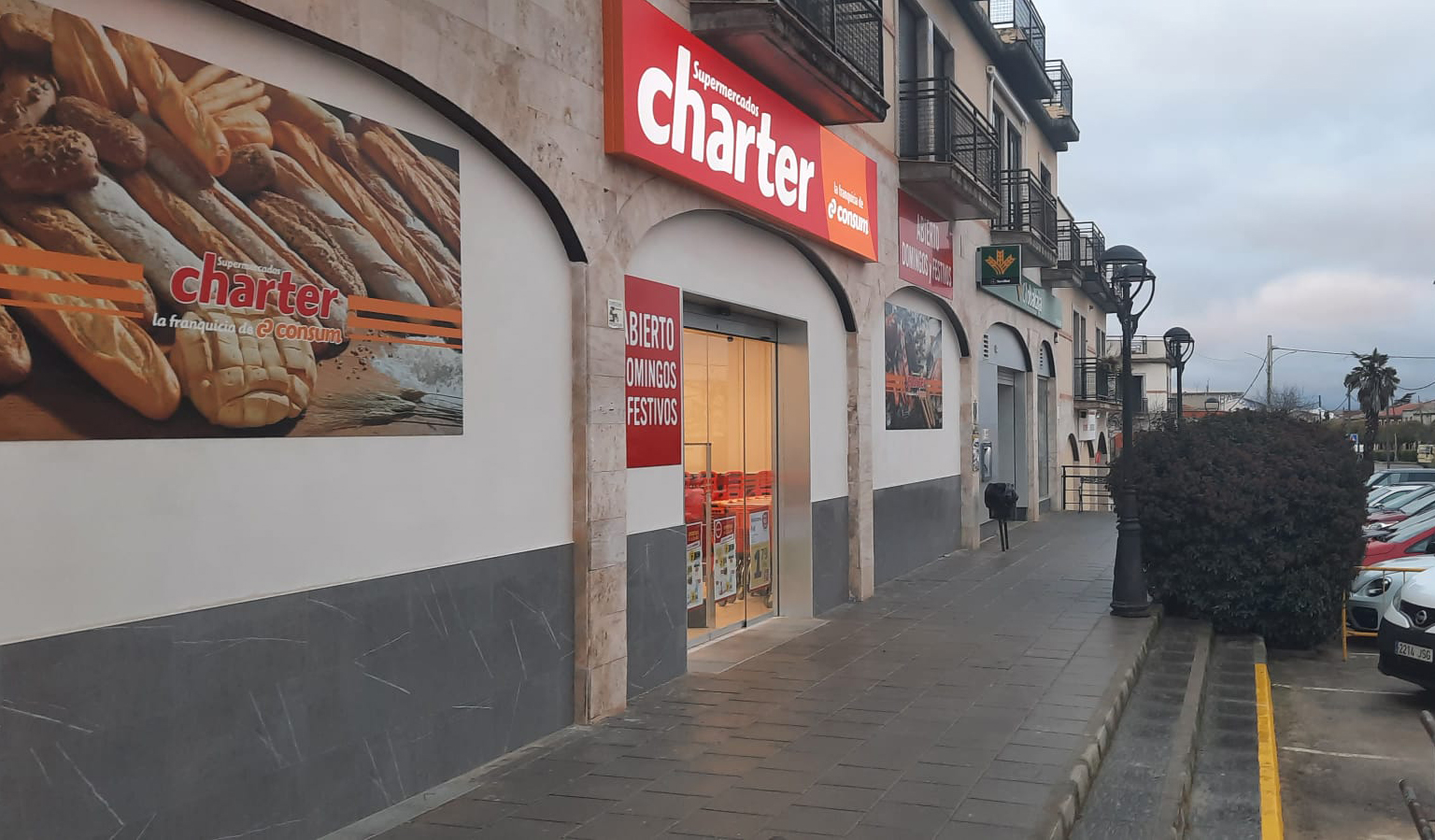 Charter abre 17 nuevas tiendas en el primer trimestre y alcanza ya  la mitad de sus previsiones de todo el año