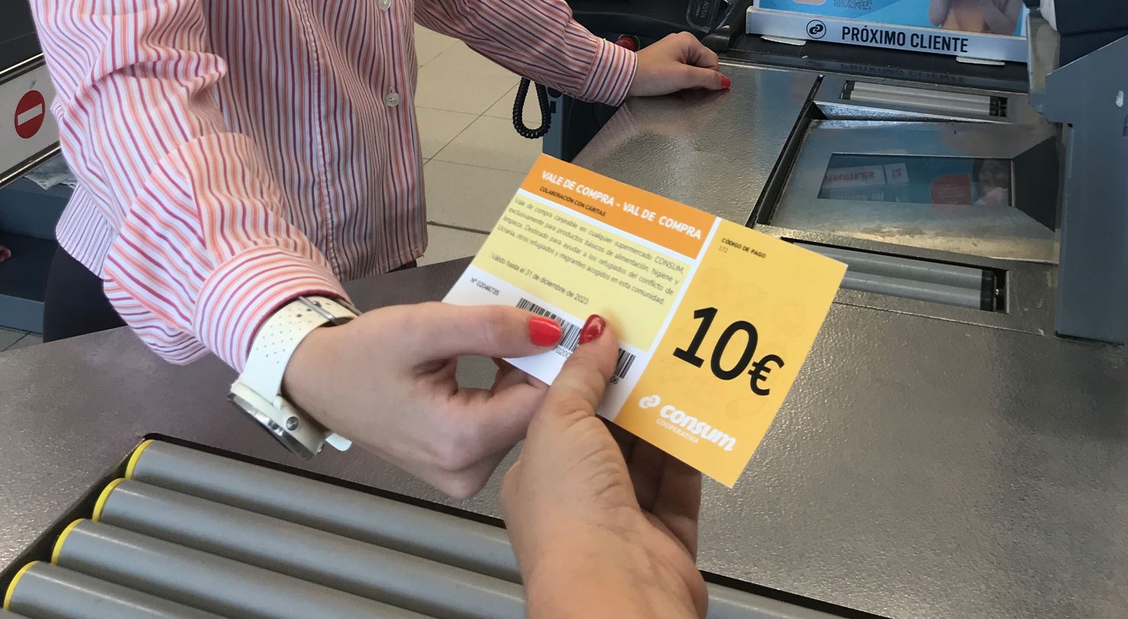 Consum dona 150.000 euros a Cáritas para ayudar a los refugiados de Ucrania y otros refugiados y migrantes acogidos en las zonas donde opera