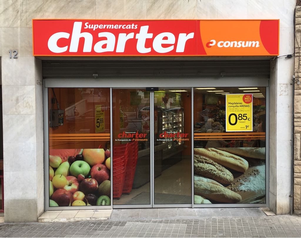 Charter aconseguix els 75 supermercats a Catalun
