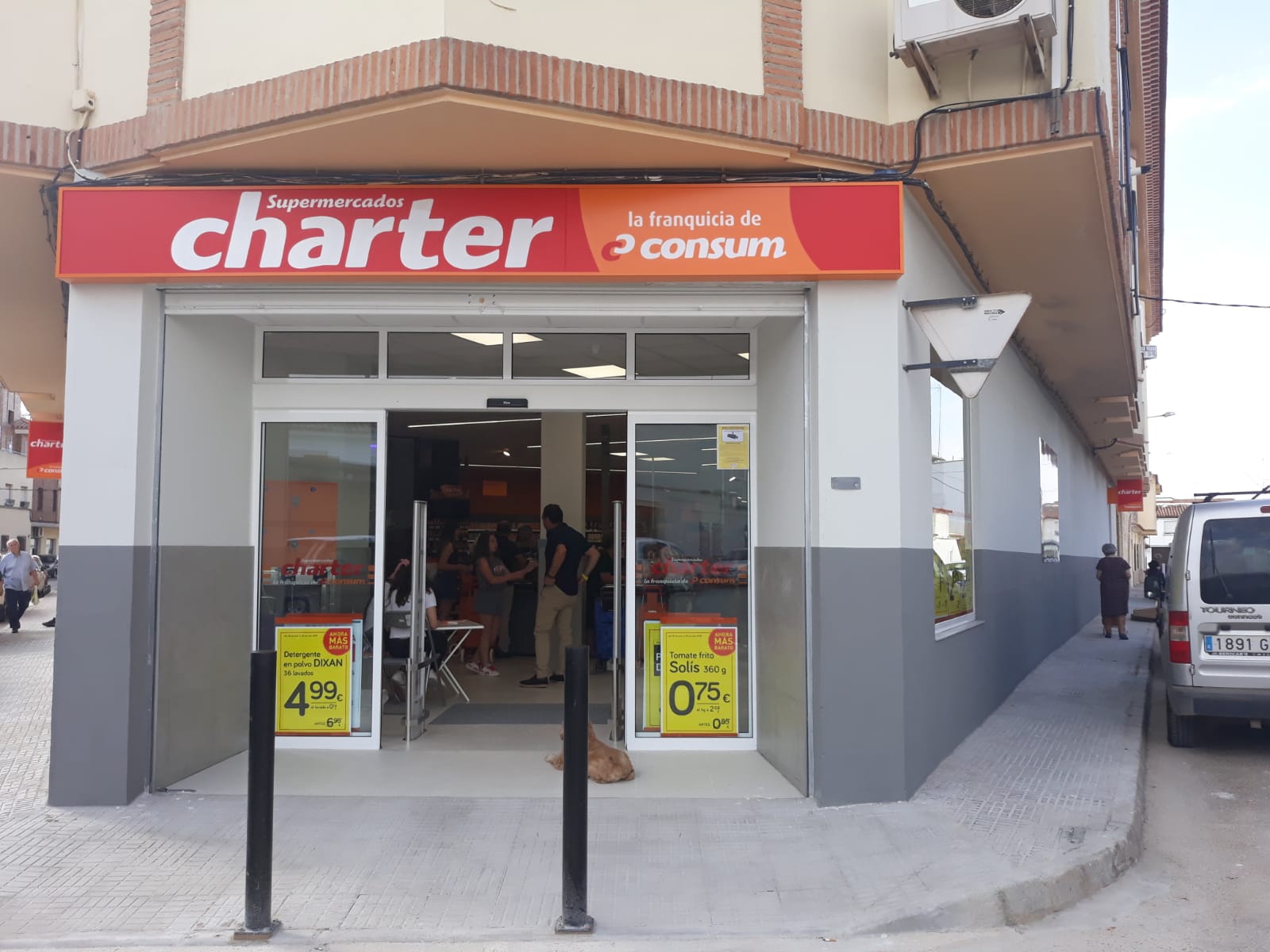 Charter obri el seu 13&eacute; supermercat de l'any a 