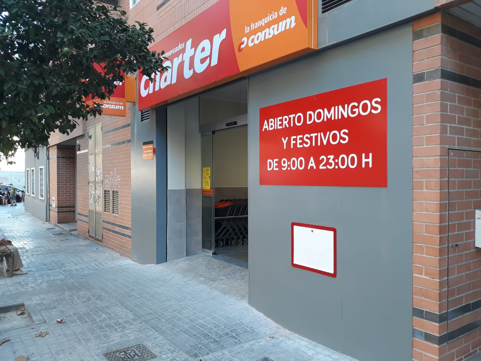 Charter obri a Val&egrave;ncia capital un nou supermer