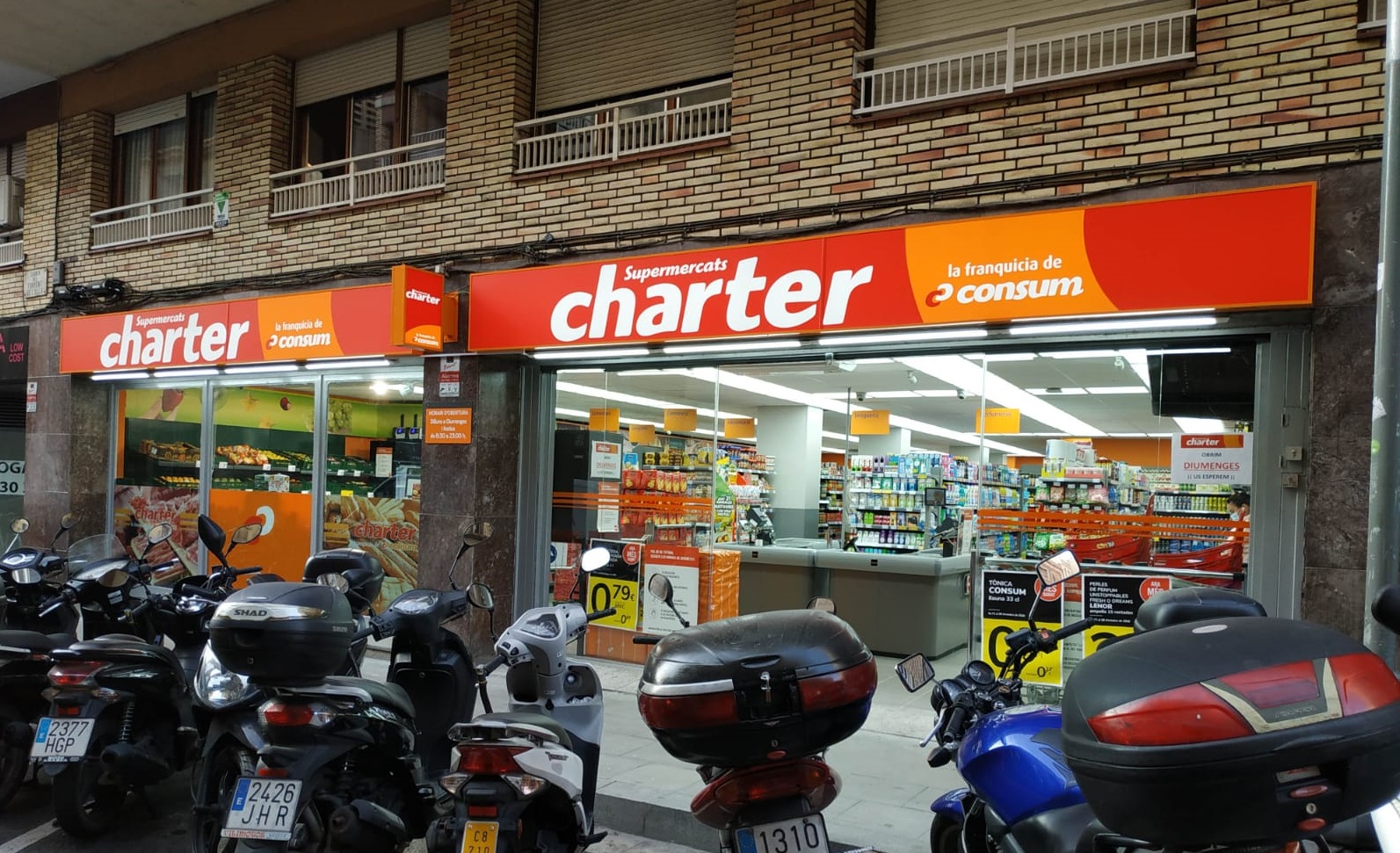 Charter obri un nou supermercat a Barcelona capi