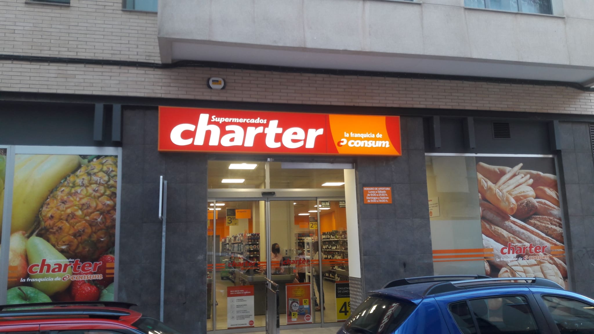 Charter obri dos nous supermercats a Castell&oacute; i