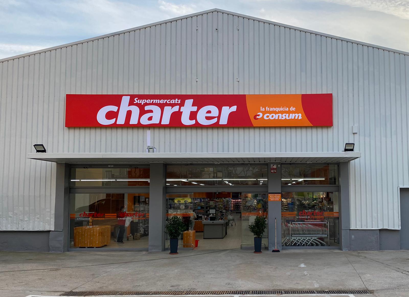Charter obri dos nous supermercats a Igualada i 