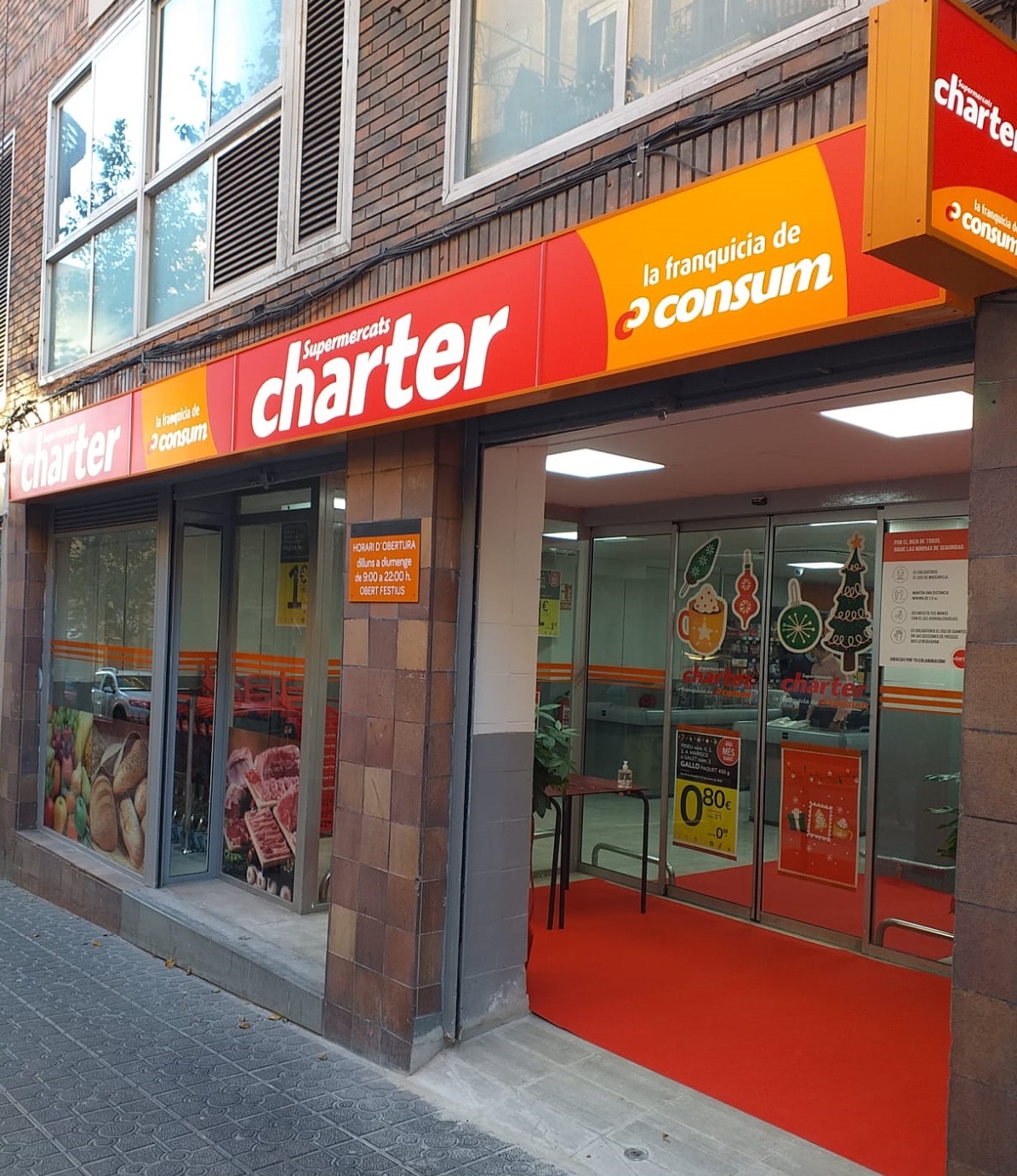 Charter obri el seu primer supermercat a la ciut