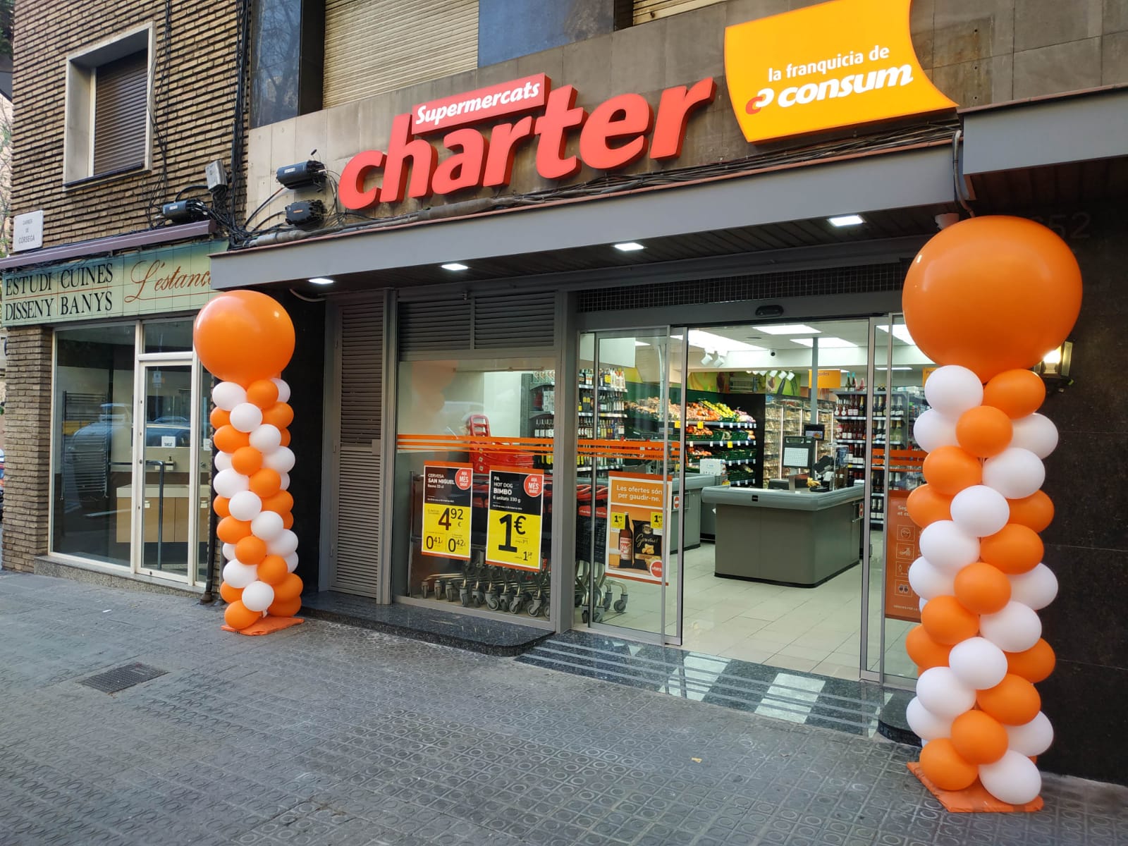 Charter inaugura un nou supermercat a Barcelona 