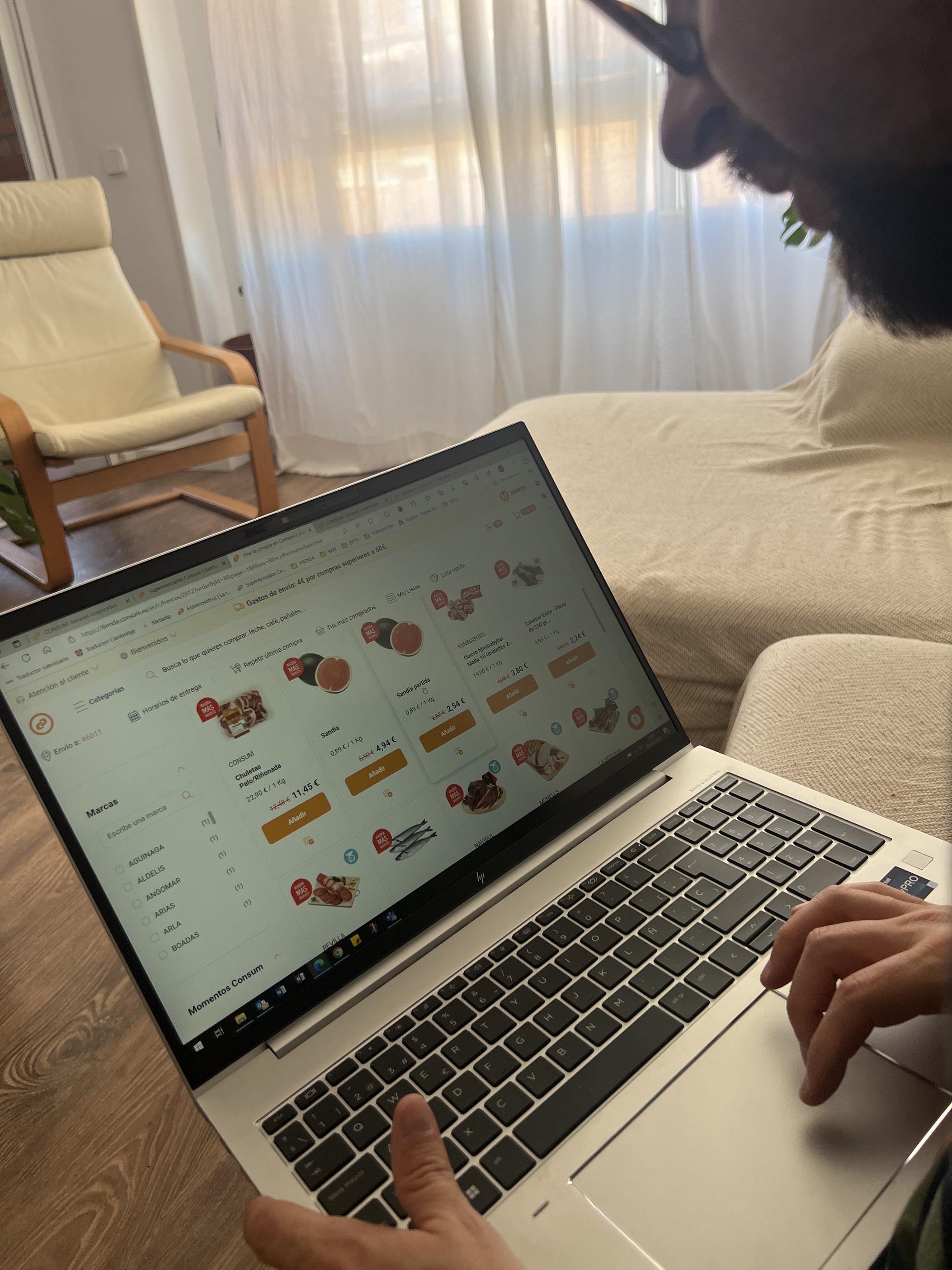Consum ampl&iacute;a su tienda online en Catalu&ntilde;a